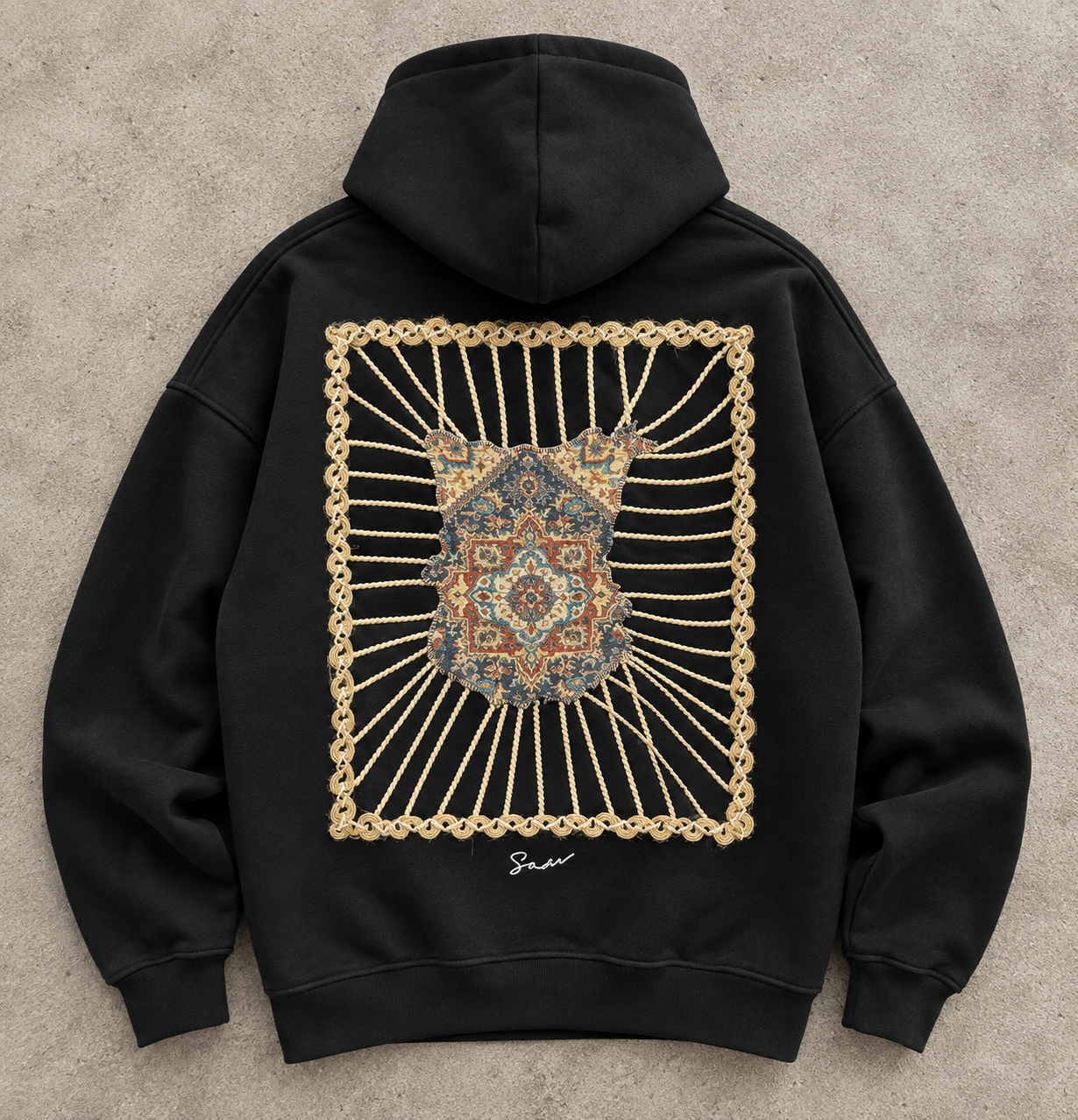 Etnik Desen Örgü Çerçeveli Siyah Hoodie