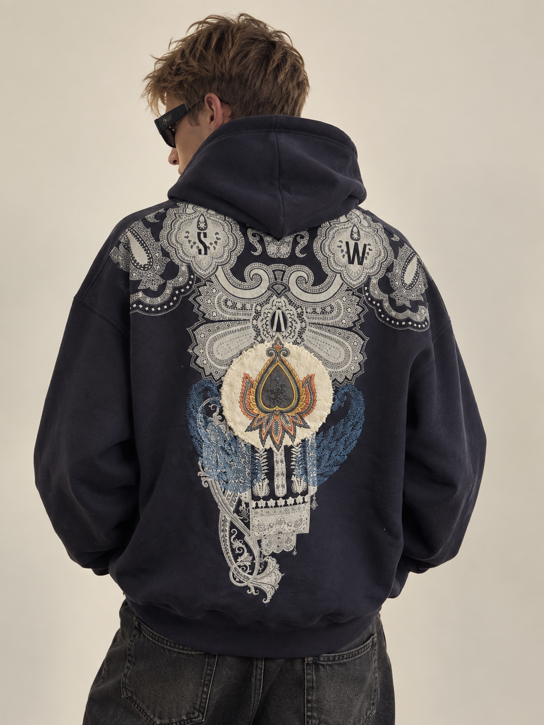 Etnik Paisley Desenli Lacivert Hoodie